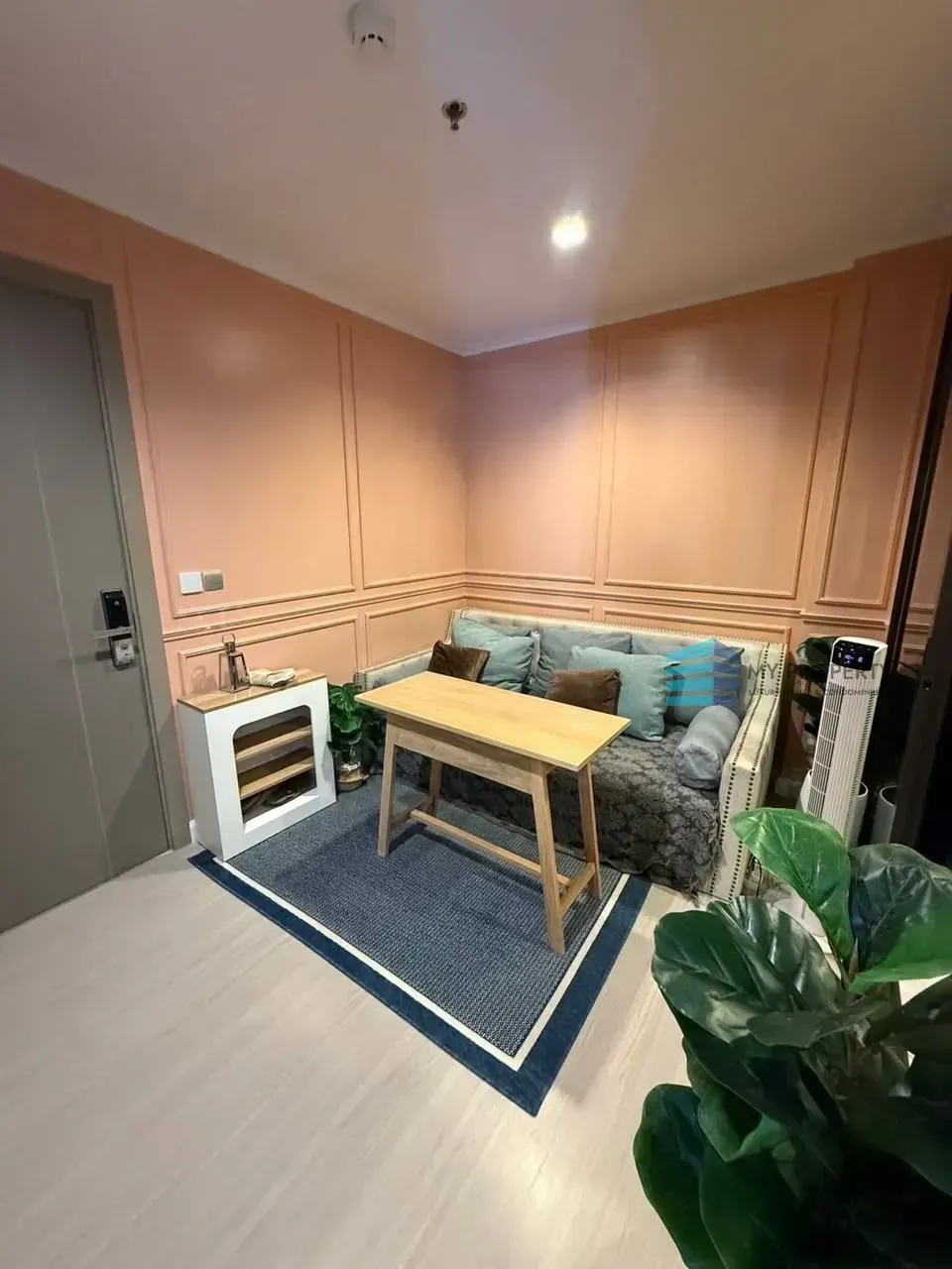 Life Asoke Rama 9