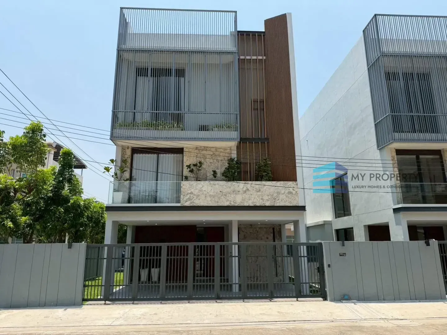 Preecha Beyond Ramkhamhaeng-Krungthepkreetha